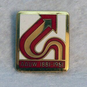 VTG American Association of University Women Pin